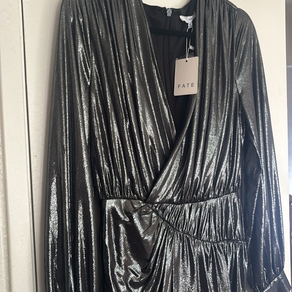 Fate dress - Picture 2 of 3